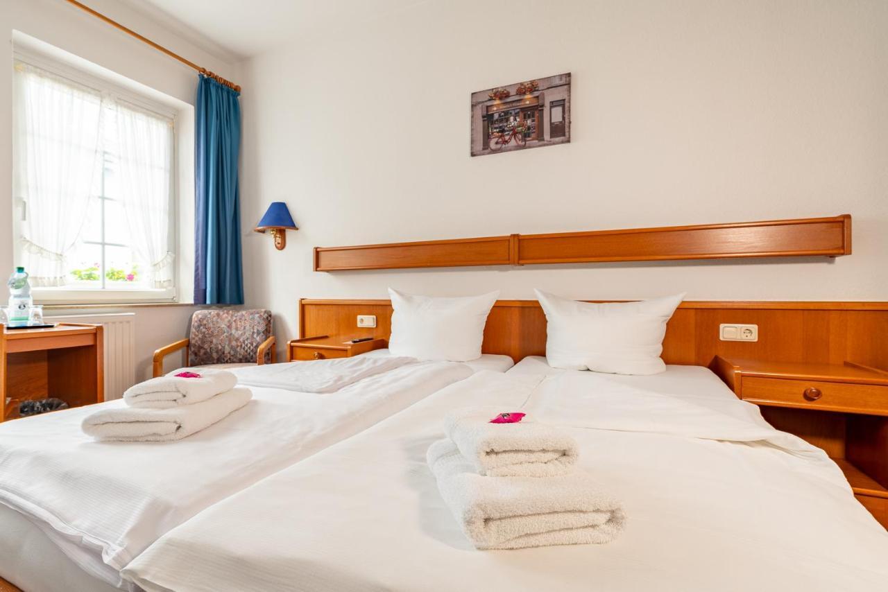 Hotel & Restaurant Stadt Genthin Ngoại thất bức ảnh
