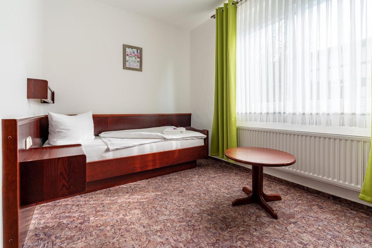 Hotel & Restaurant Stadt Genthin Ngoại thất bức ảnh